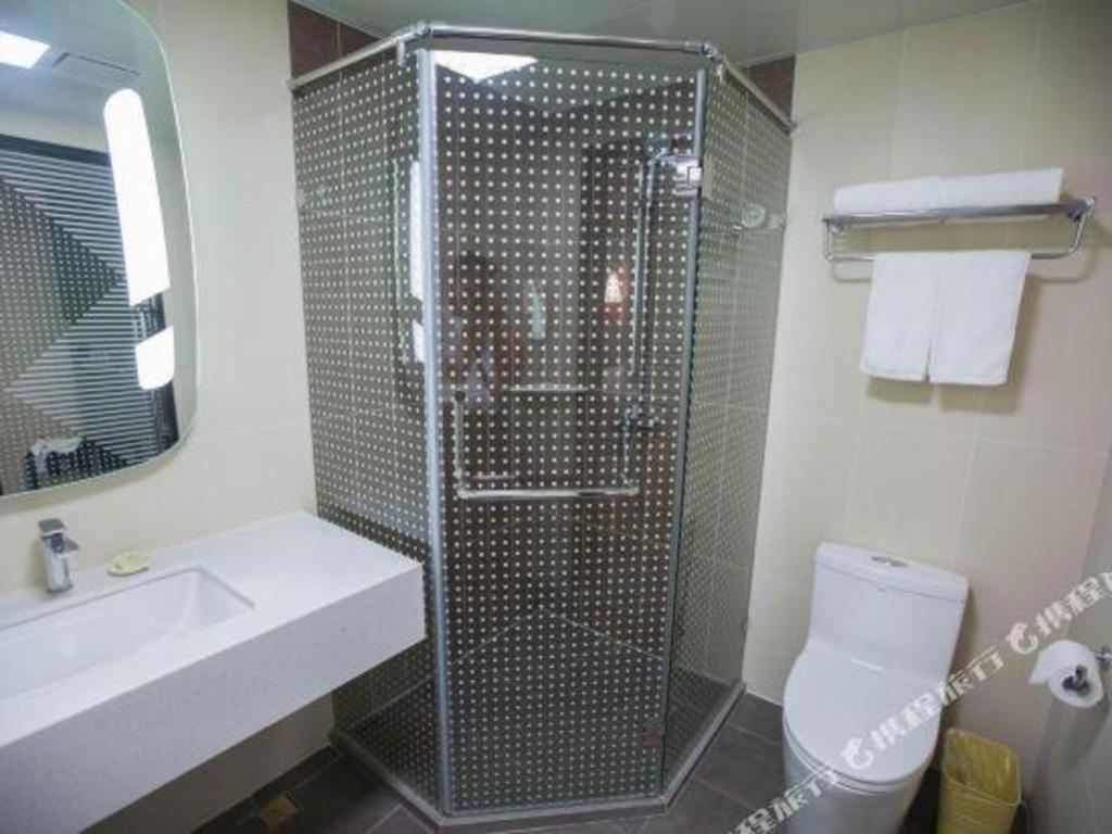 Ibis Nanchang Zhongshan Road Pedestrian Street Hotel Nanchang (Jiangxi) Exterior foto